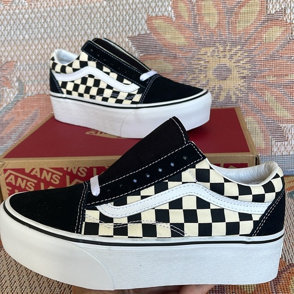 Vans WMNS Old Skool Stacked 
Checkerboard Black/Classic
VN0A7Q5MTYQ
Platforms - Picture 11 of 16